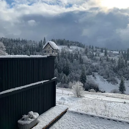 Alpstuga Ecottage для двох у горах із чаном-джакузі