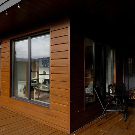 Domek alpejski Ecottage для двох у горах із чаном-джакузі