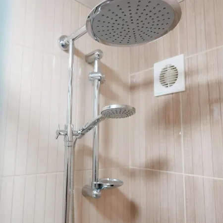 Alpstuga Ecottage для двох у горах із чаном-джакузі