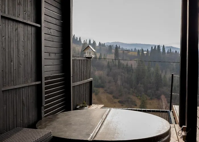 בקתה Ecottage для двох у горах із чаном-джакузі סלאבסקה