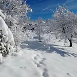 Ecottage для двох у горах із чаном-джакузі *