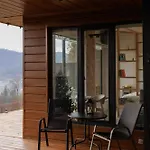 Ecottage для двох у горах із чаном-джакузі 木屋 *